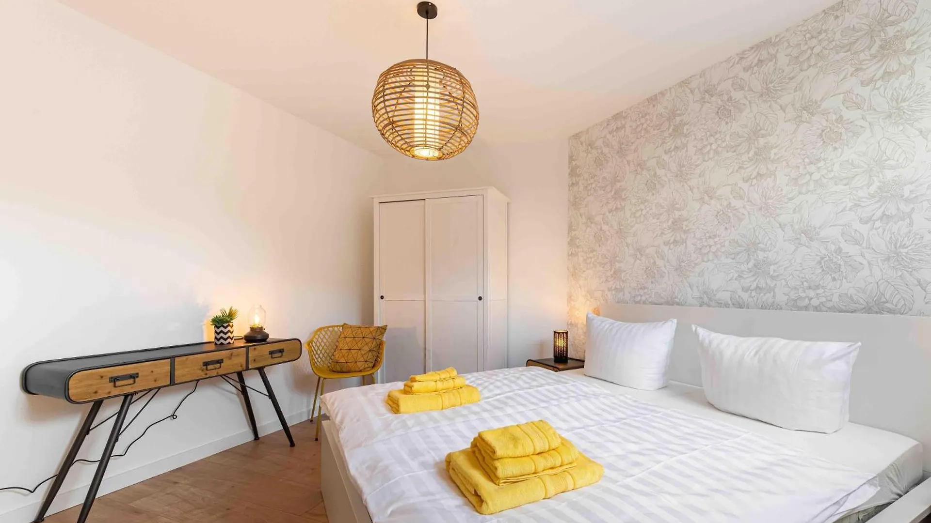 Apartment Modernes-Apartment-Elbkiez-Im-Herzen-Von-Dresden Germany